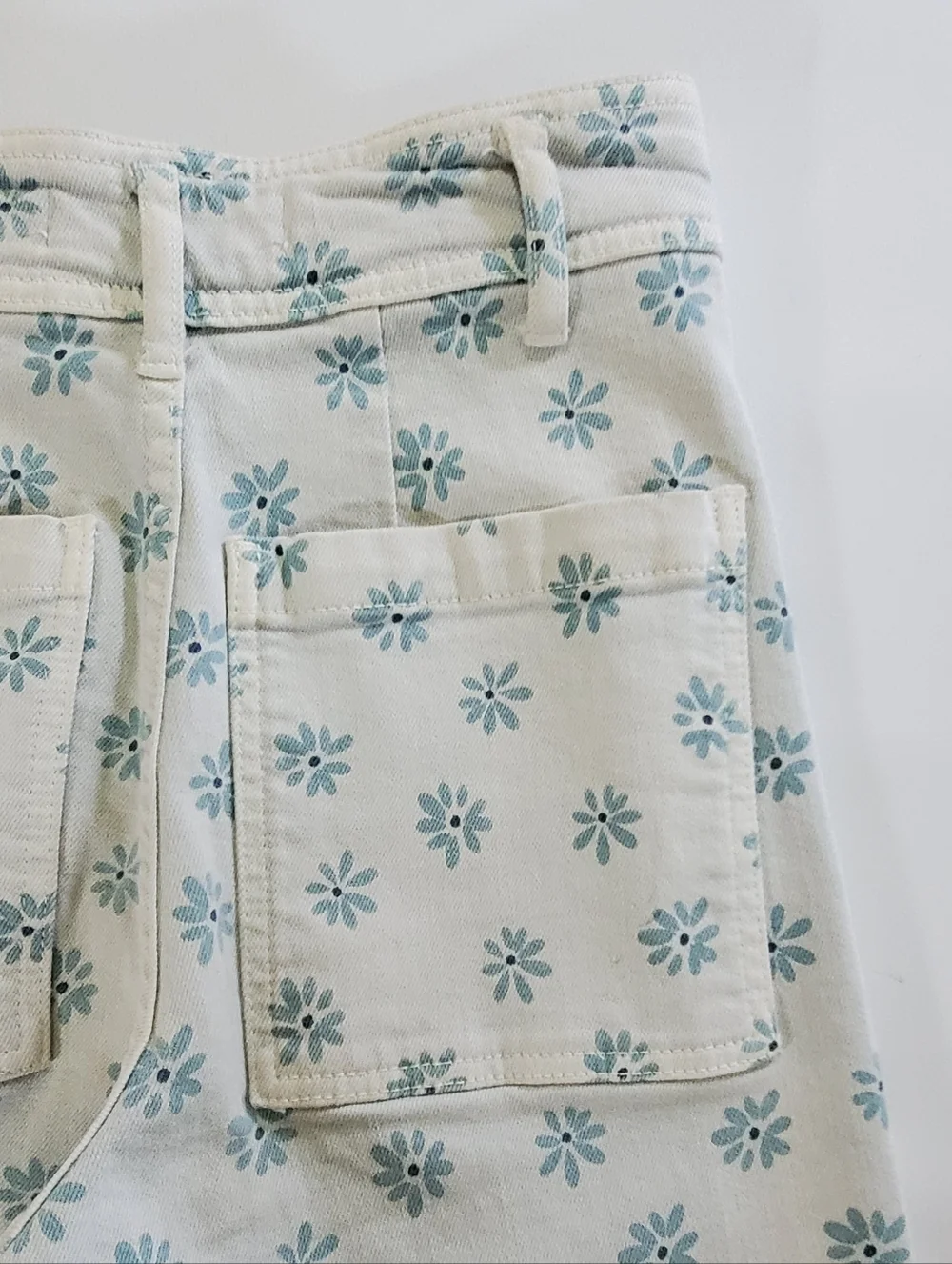 🟢7653 * Zara Marine Straight Leg Floral Daisy Print Jeans Light Wash Size 2 - Picture 7 of 12